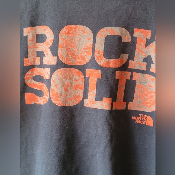 North Face "Rock Solid" shirt - Picture 3 of 6
